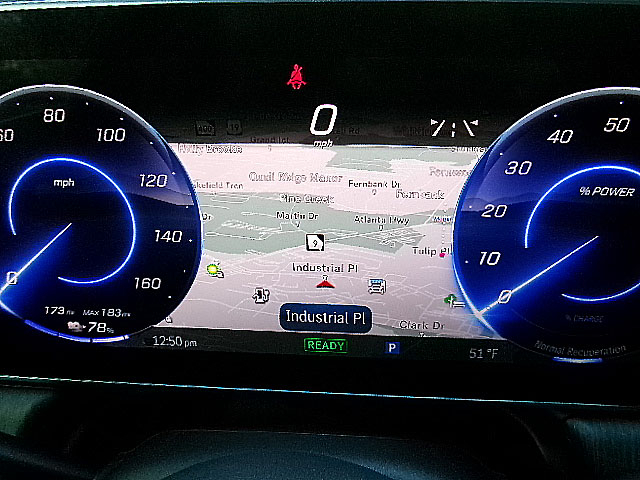 Mercedes-Benz EQE  2023