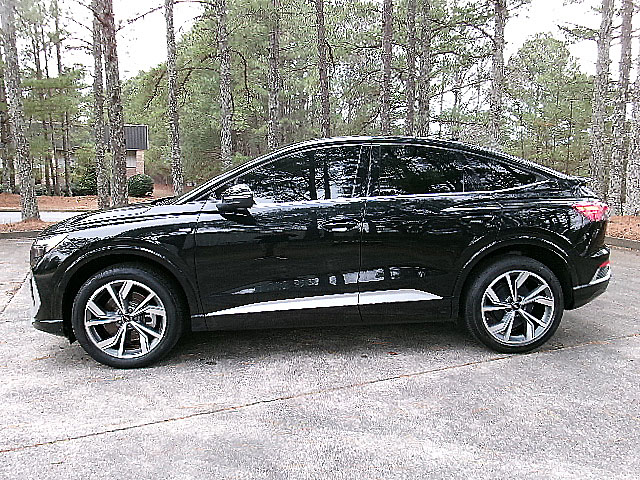 Audi Q4 e-tron Sportback  2023