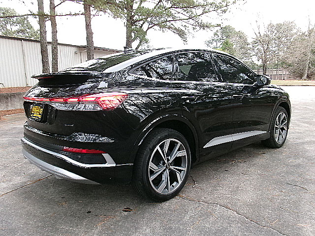 Audi Q4 e-tron Sportback  2023