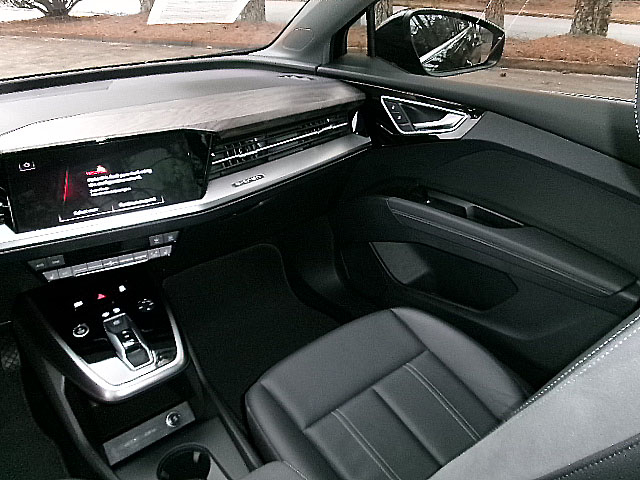 Audi Q4 e-tron Sportback  2023