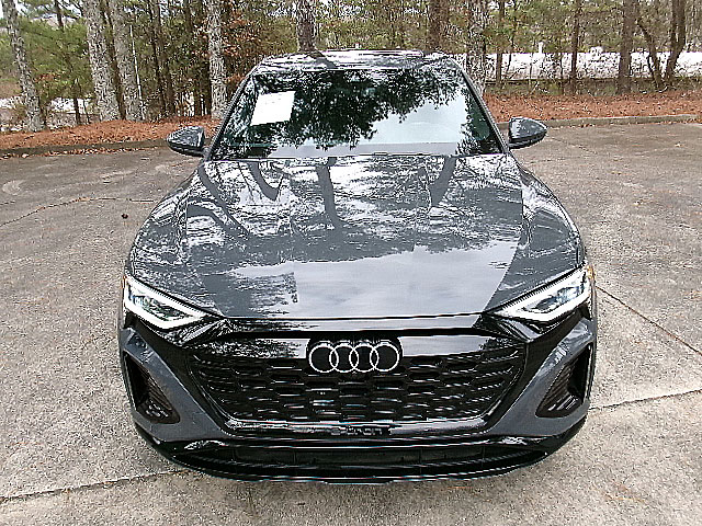 Audi Q8 e-tron Sportback  2024