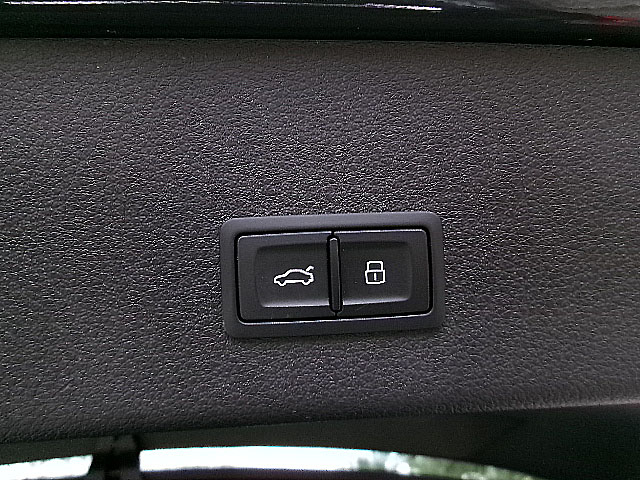 Audi Q8 e-tron Sportback  2024