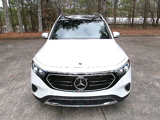 Mercedes-Benz EQB  2023