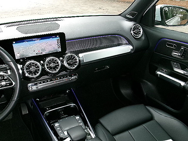 Mercedes-Benz EQB  2023