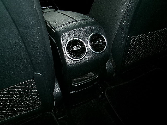 Mercedes-Benz EQB  2023