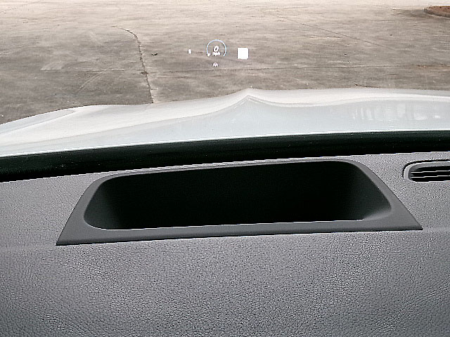 Mercedes-Benz EQB  2023