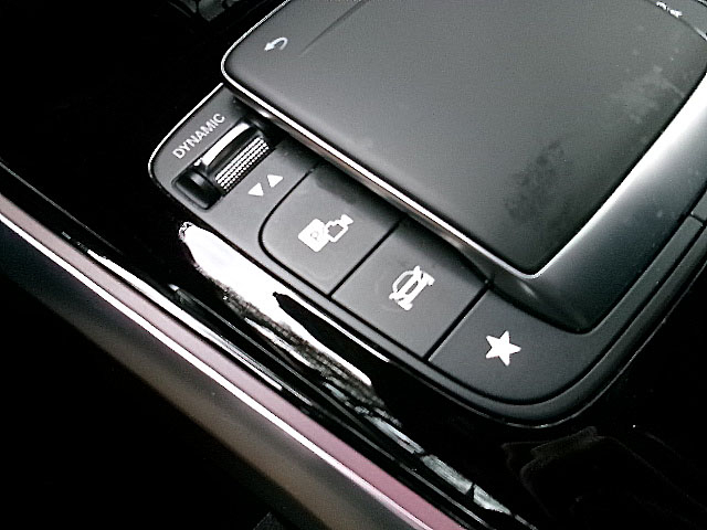 Mercedes-Benz EQB  2023