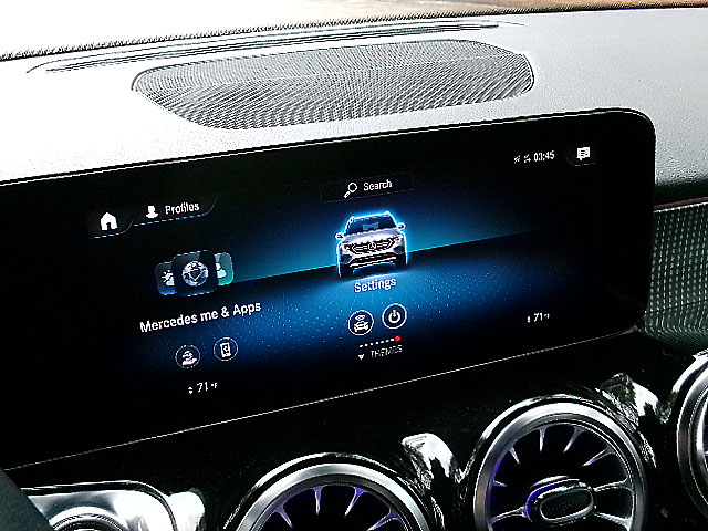 Mercedes-Benz EQB  2023