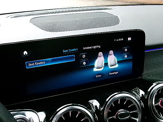 Mercedes-Benz EQB  2023