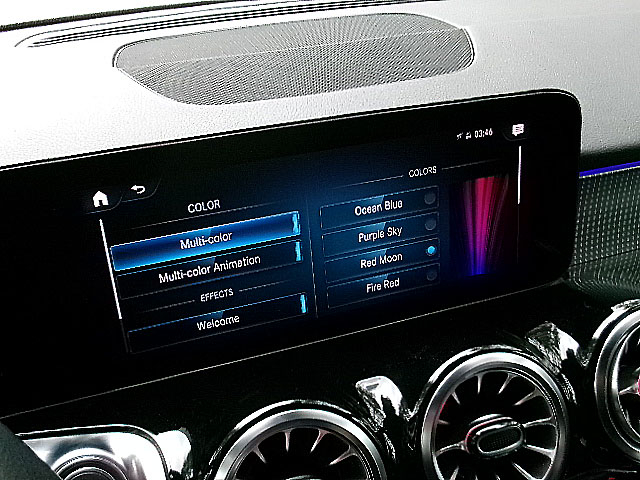 Mercedes-Benz EQB  2023