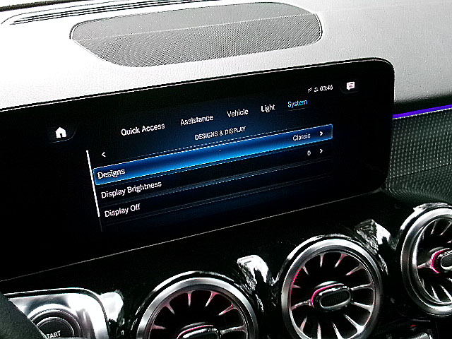 Mercedes-Benz EQB  2023