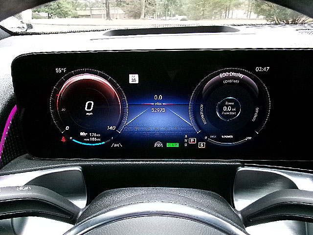 Mercedes-Benz EQB  2023