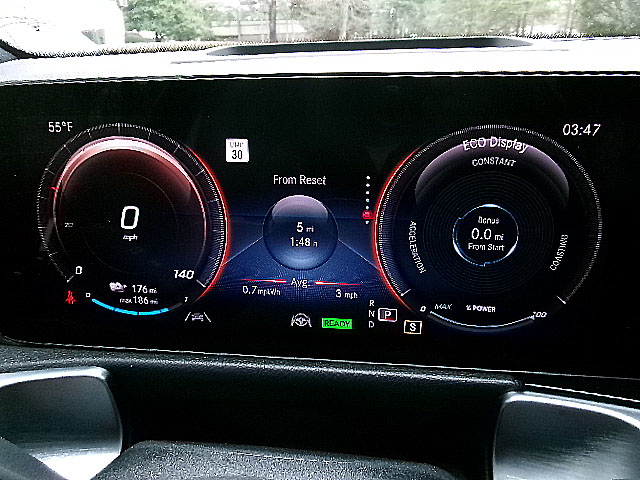 Mercedes-Benz EQB  2023