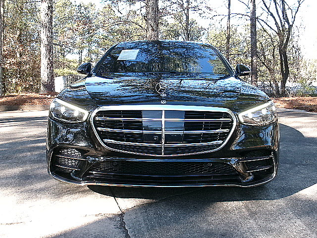 Mercedes-Benz S-Class  2023