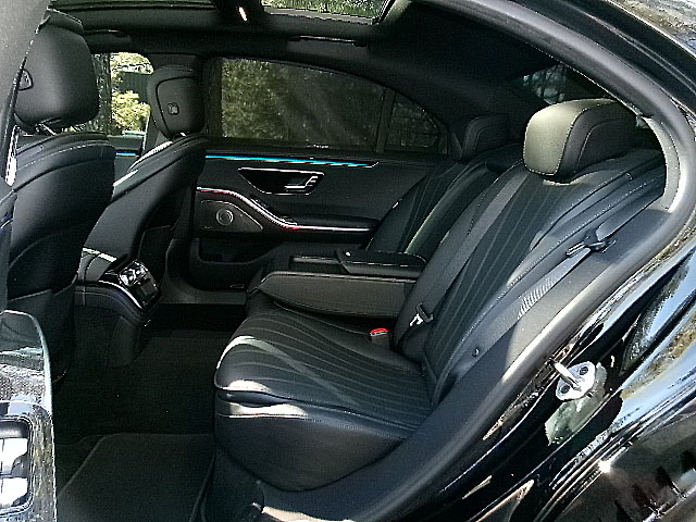 Mercedes-Benz S-Class  2023