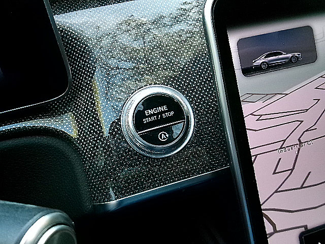 Mercedes-Benz S-Class  2023