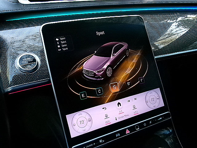 Mercedes-Benz S-Class  2023