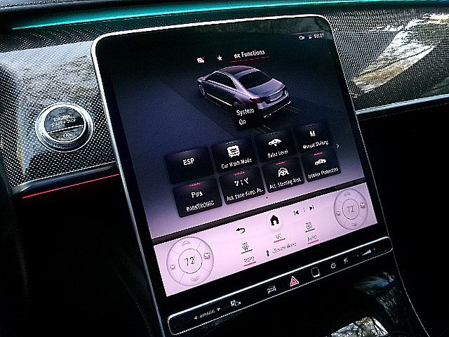 Mercedes-Benz S-Class  2023