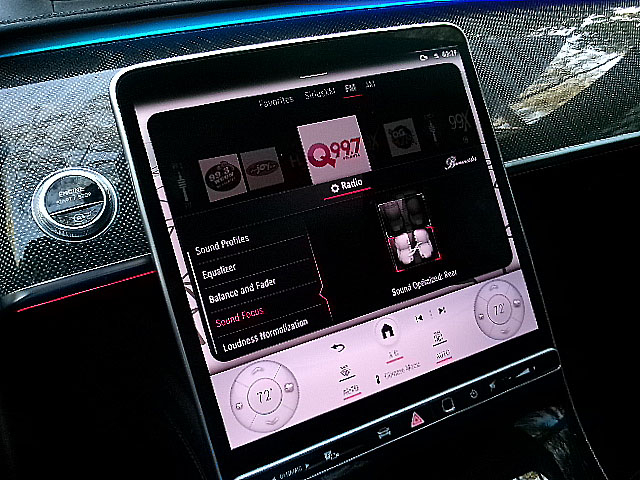 Mercedes-Benz S-Class  2023