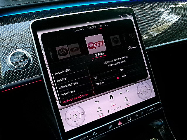 Mercedes-Benz S-Class  2023