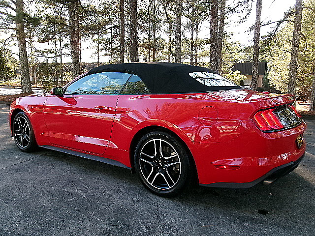 Ford Mustang  2023