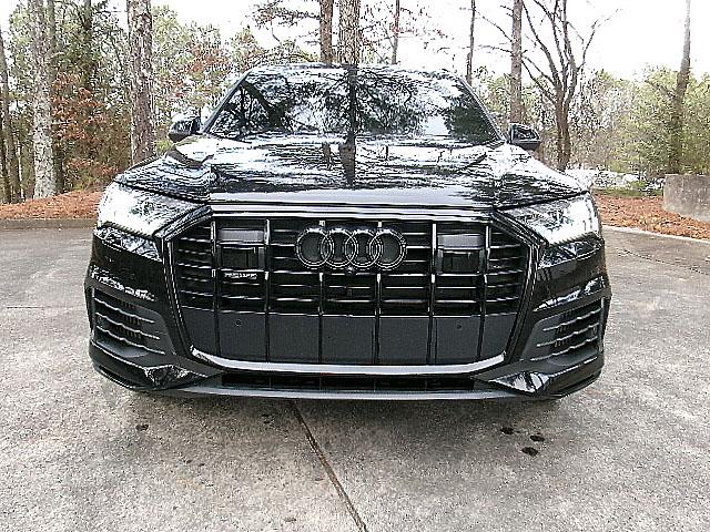 Audi Q7  2021