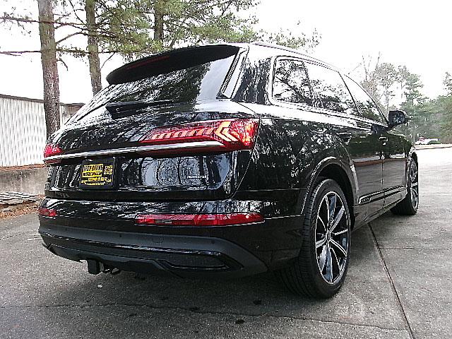 Audi Q7  2021