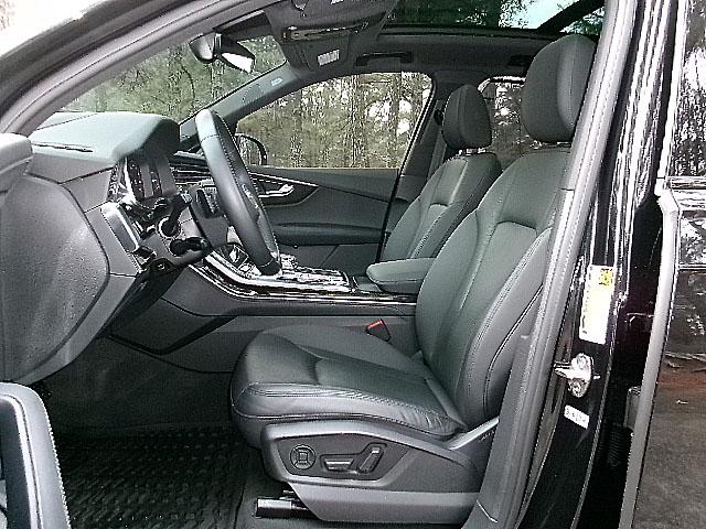 Audi Q7  2021