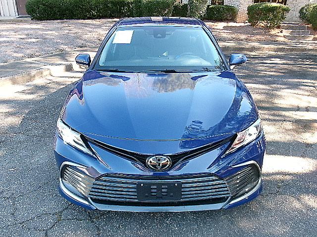 Toyota Camry  2023