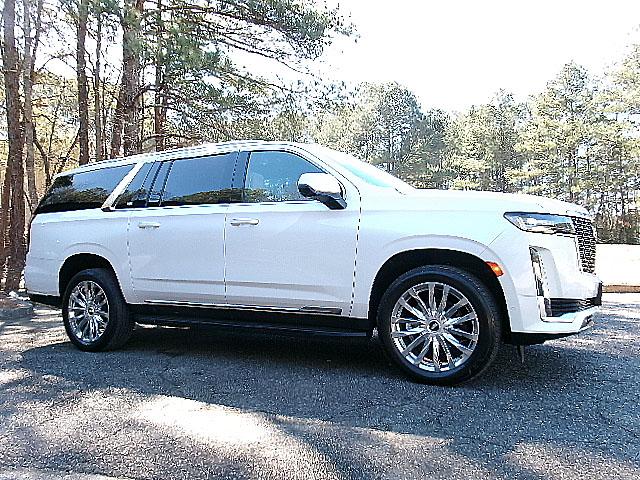 Cadillac Escalade ESV  2021