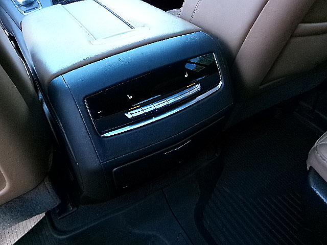 Cadillac Escalade ESV  2021