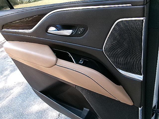 Cadillac Escalade ESV  2021