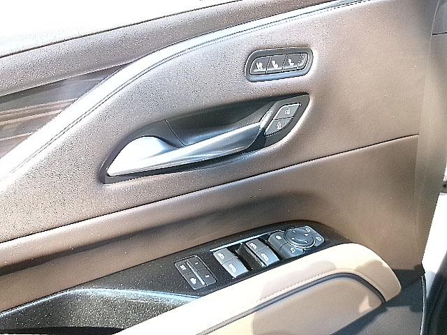 Cadillac Escalade ESV  2021