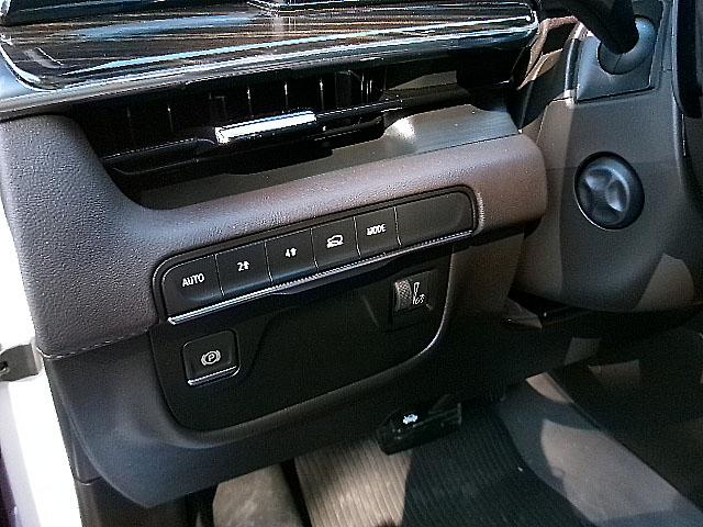 Cadillac Escalade ESV  2021