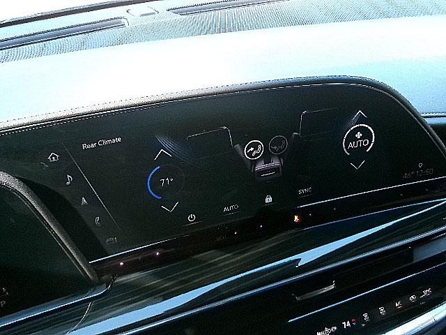 Cadillac Escalade ESV  2021