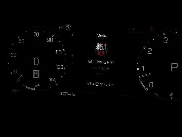 Land Rover Defender  2024