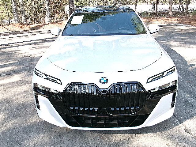BMW 7 Series  2023