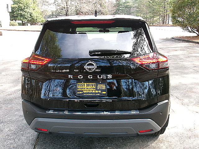 Nissan Rogue  2023