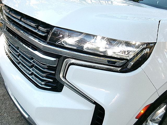 Chevrolet Suburban  2023