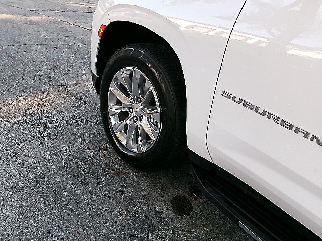 Chevrolet Suburban  2023