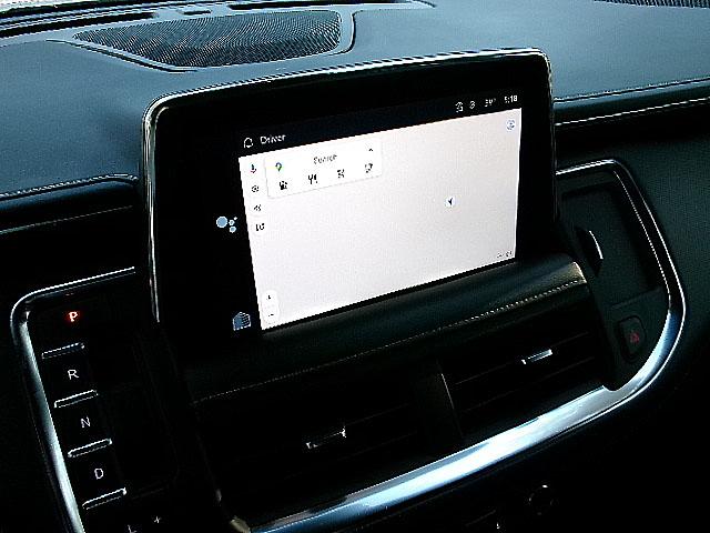 Chevrolet Suburban  2023