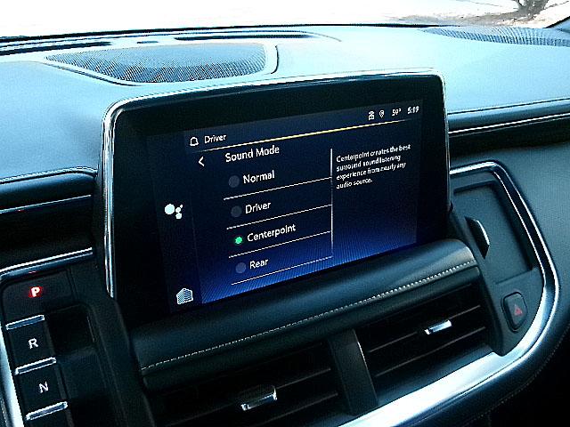 Chevrolet Suburban  2023