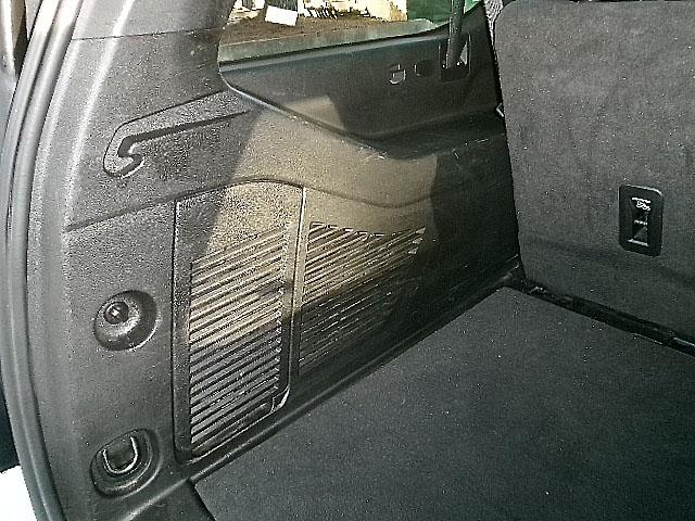 Chevrolet Suburban  2023