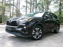 2021 Toyota Highlander 