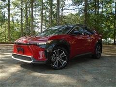 2023 Toyota BZ4X 