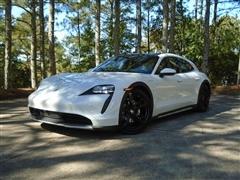 2022 Porsche Taycan 