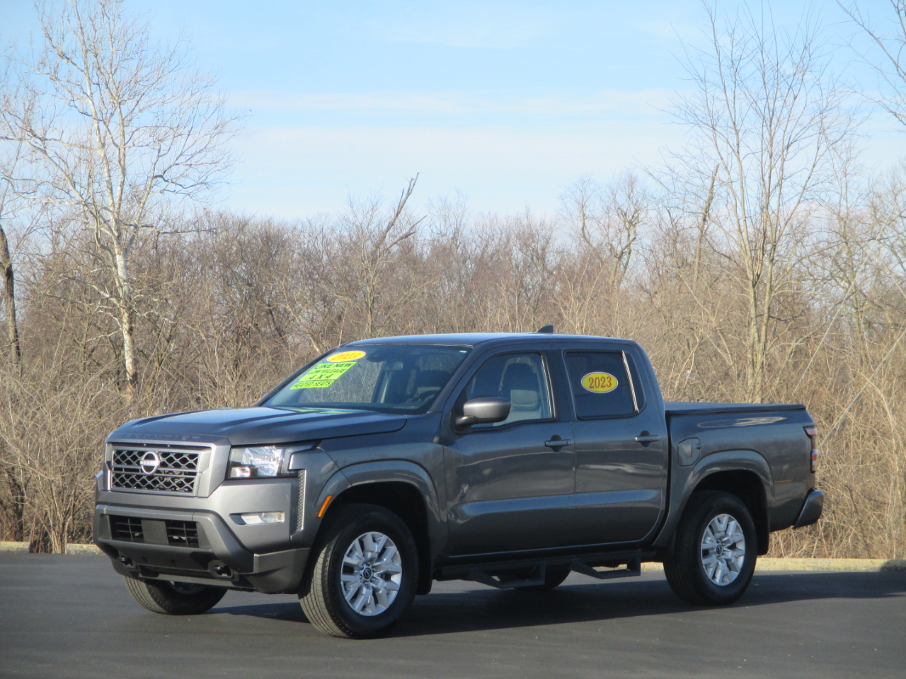 Nissan Frontier SV Crew Cab 4WD 2023