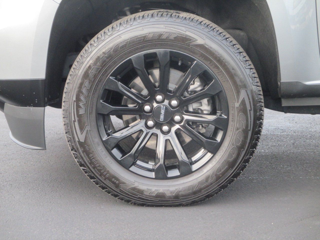 GMC Canyon Elevation Crew Cab 4WD 2022