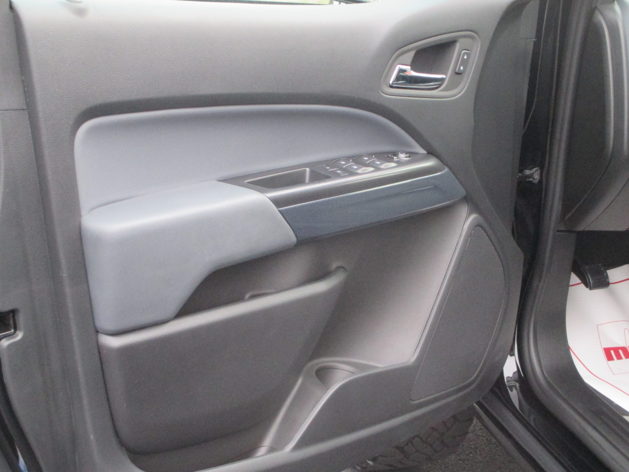 Chevrolet Colorado Z71 Crew Cab Short Box 4WD 2022