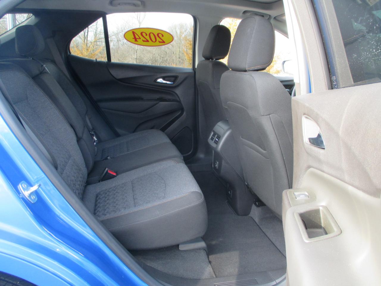 Chevrolet Equinox LT 2WD 2024